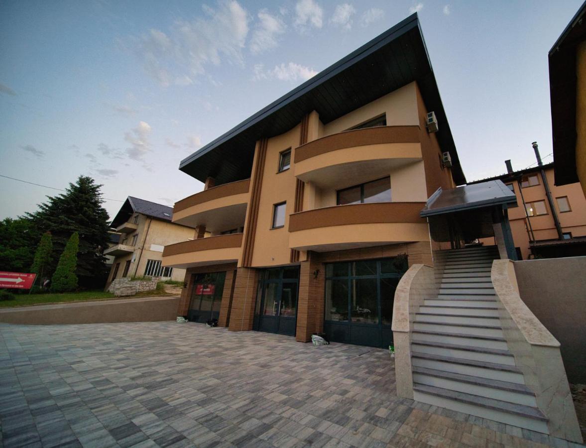 Sm Exclusive Apartments Visoko Exterior photo